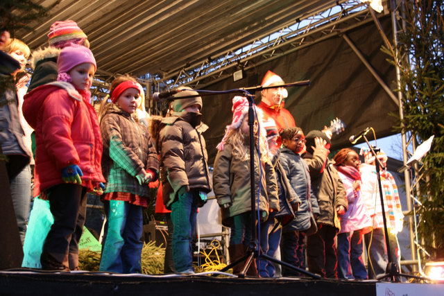 gal/2008/2008 Saitentwist Steeler Weihnachtsmarkt 03.12/2008 Saitentwist Steeler Weihnachtsmarkt 03.12. 065.jpg